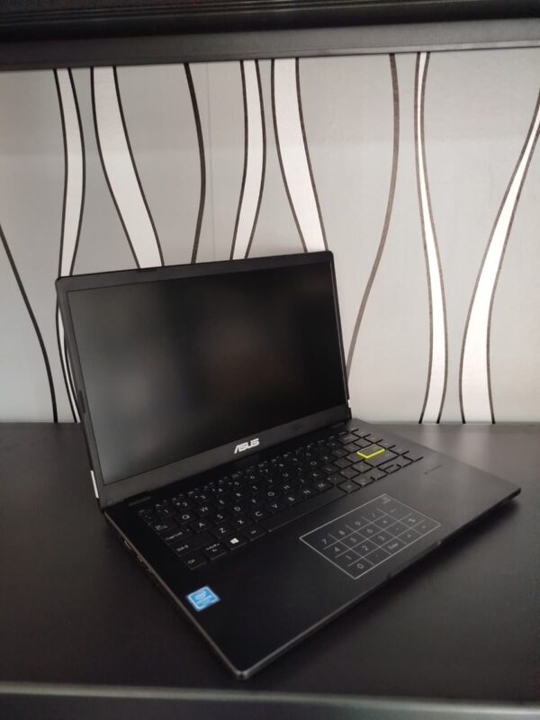 ASUS E410M - Gambar 3