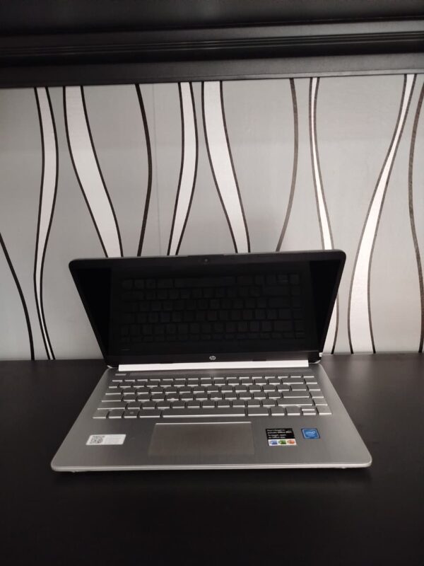 HP 14s-dq2614TU - Gambar 5