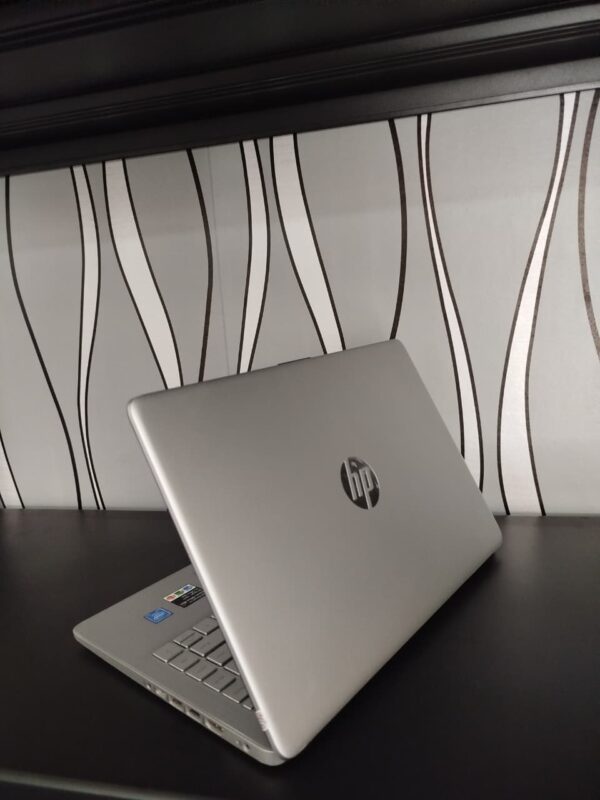 HP 14s-dq2614TU - Gambar 2