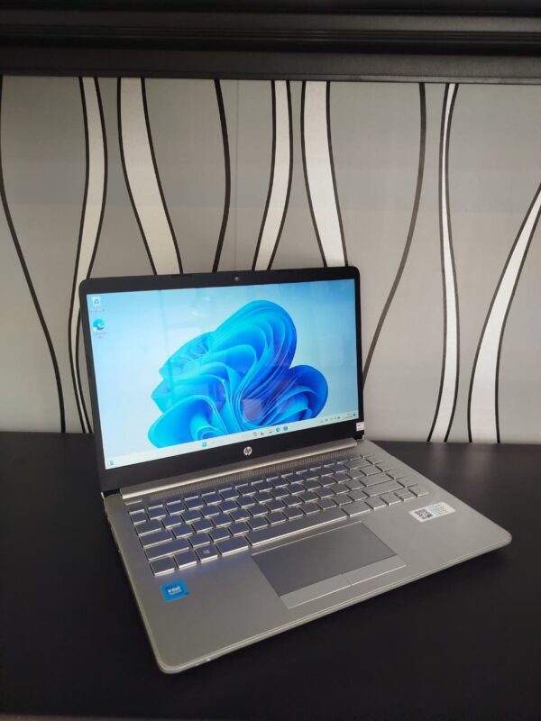 HP 14S-CF1046TU - Gambar 3