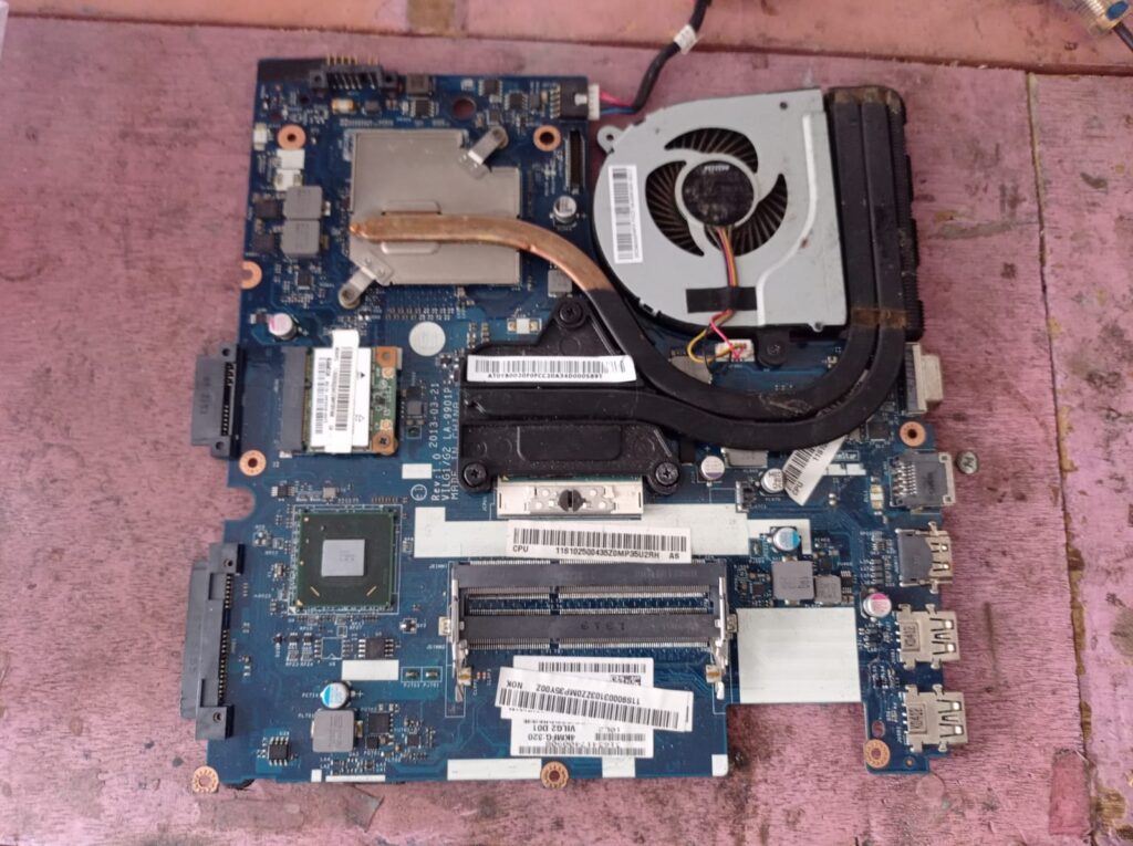 Apakah Chipset dan Prosesor Laptop Bisa Diganti?